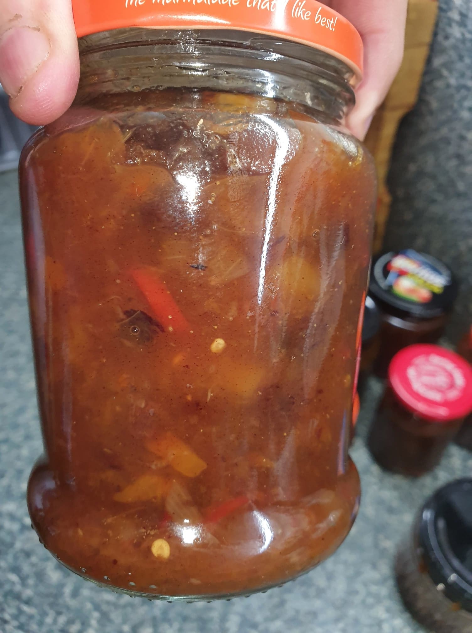 Rhonda's spicy mango chutney
